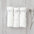 Pack de 3 bodys básicos blancos con acabado picot y cuello cruzado